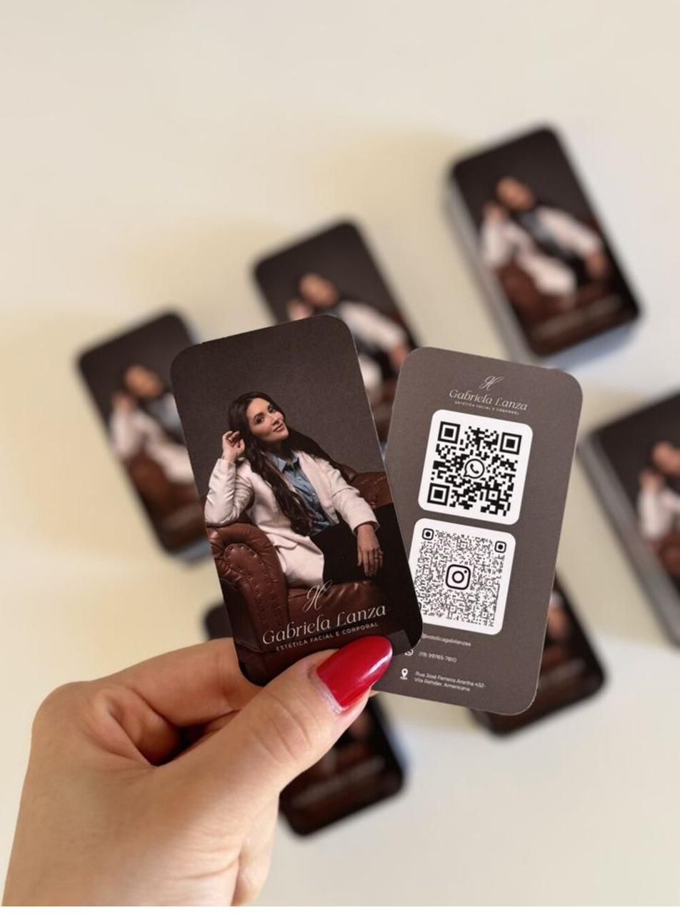 Beispiel für Visitenkarten-Design mit QR-Code